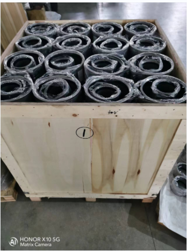 威海沧州电南五(wǔ)金制造有限公司(si)(H5网站)包裝發貨照(zhào)片