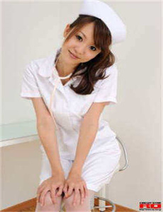 前任3迅雷下载/大腿叉开见b动态图