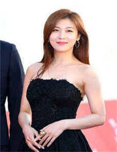 恋爱的滋味电影在线观看完整韩国/女子深夜被拖进树林侵犯